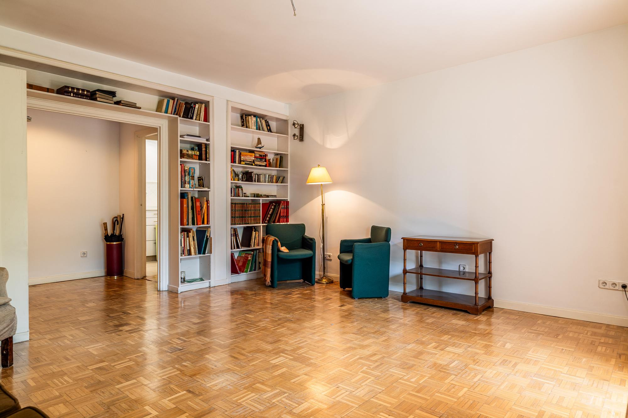 living - Piso de 131m² en venta en Hispanoamérica, Madrid - gallery - 5