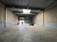 logistics - Activités / Bureaux À Louer - gallery thumbnail - 6