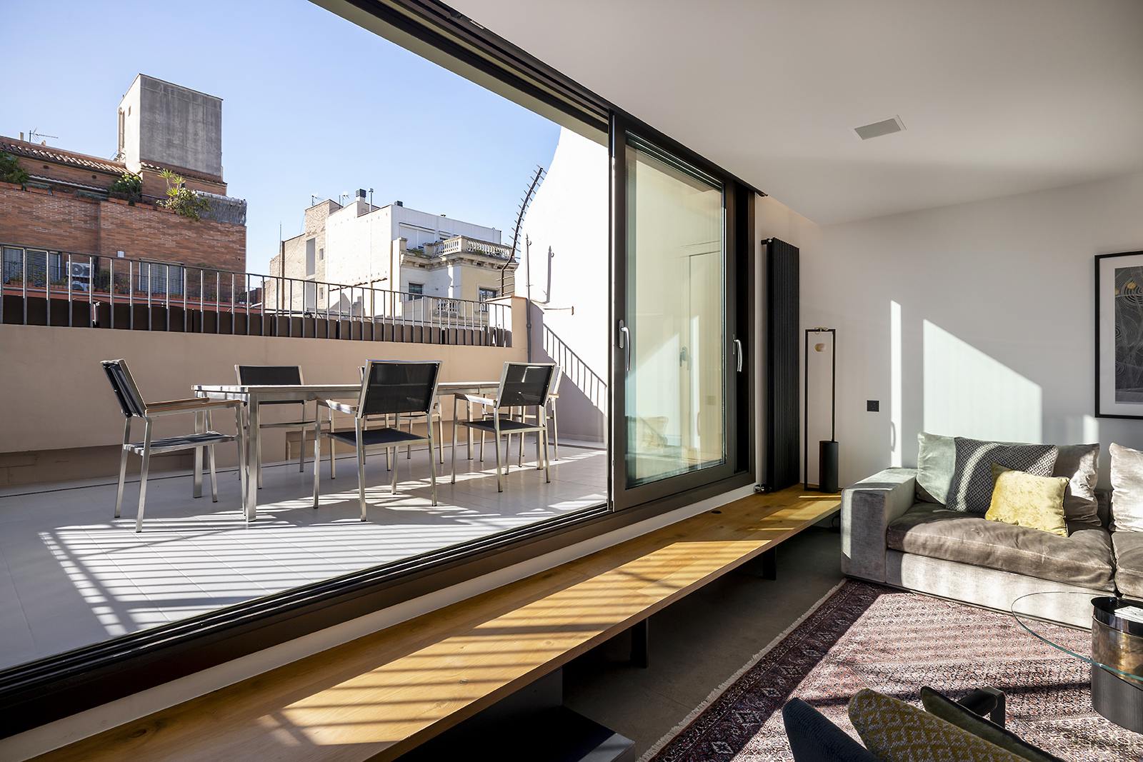 living - 150m² apartment with 172m² terrace for rent in Eixample Right - gallery thumbnail - 4