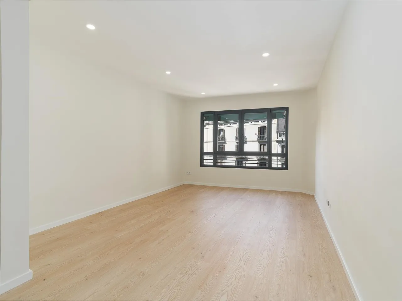 living - Piso de 138m² en venta en Gótico, Barcelona - gallery - 3