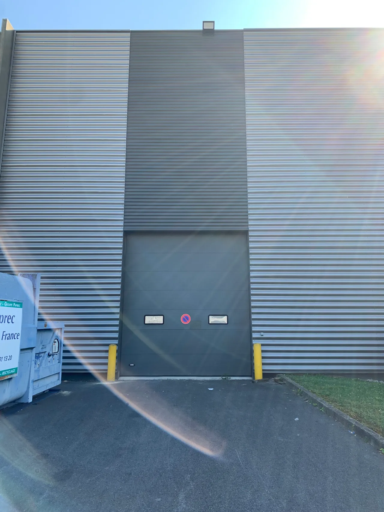 logistics - Entrepôt / Bureaux À Louer - gallery - 3