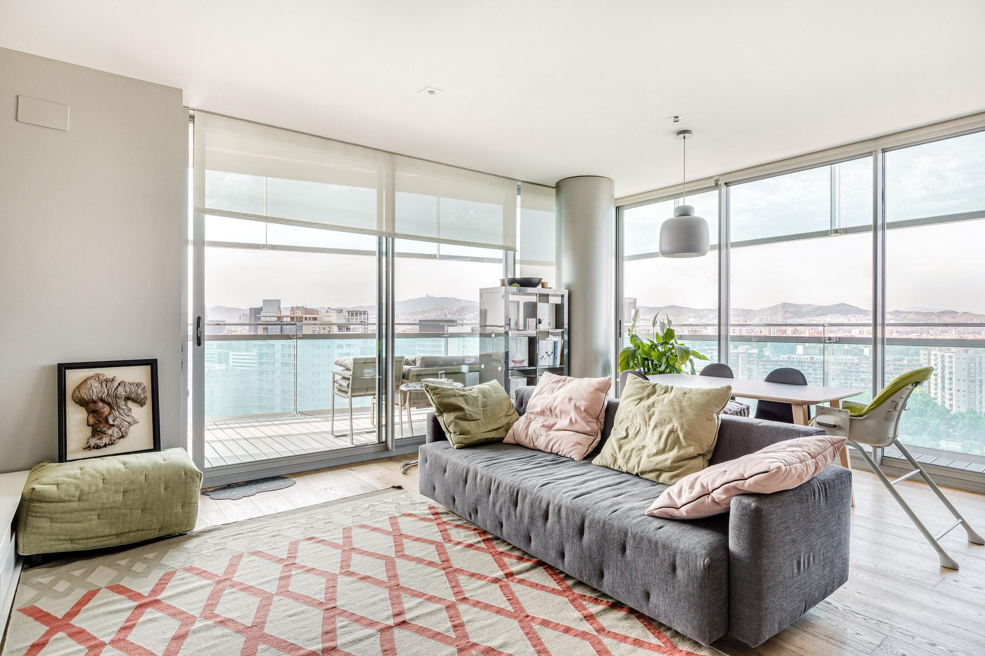 living - 97m² apartment with 46m² terrace for sale in Diagonal Mar - gallery thumbnail - 8