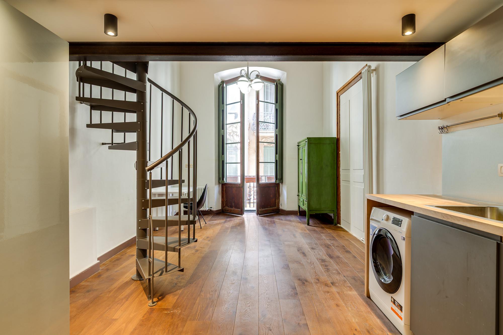 living - 389m² apartment with 212m² terrace for sale in El Raval - gallery thumbnail - 5