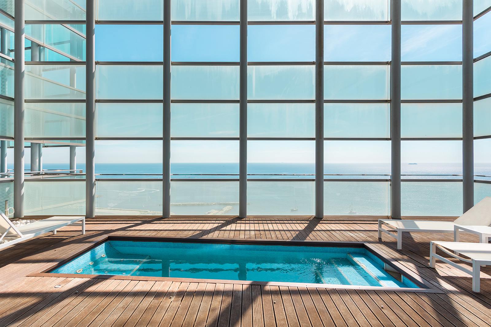 living - Ático de 163m² con 108m² terraza en alquiler en Diagonal Mar - gallery thumbnail - 4