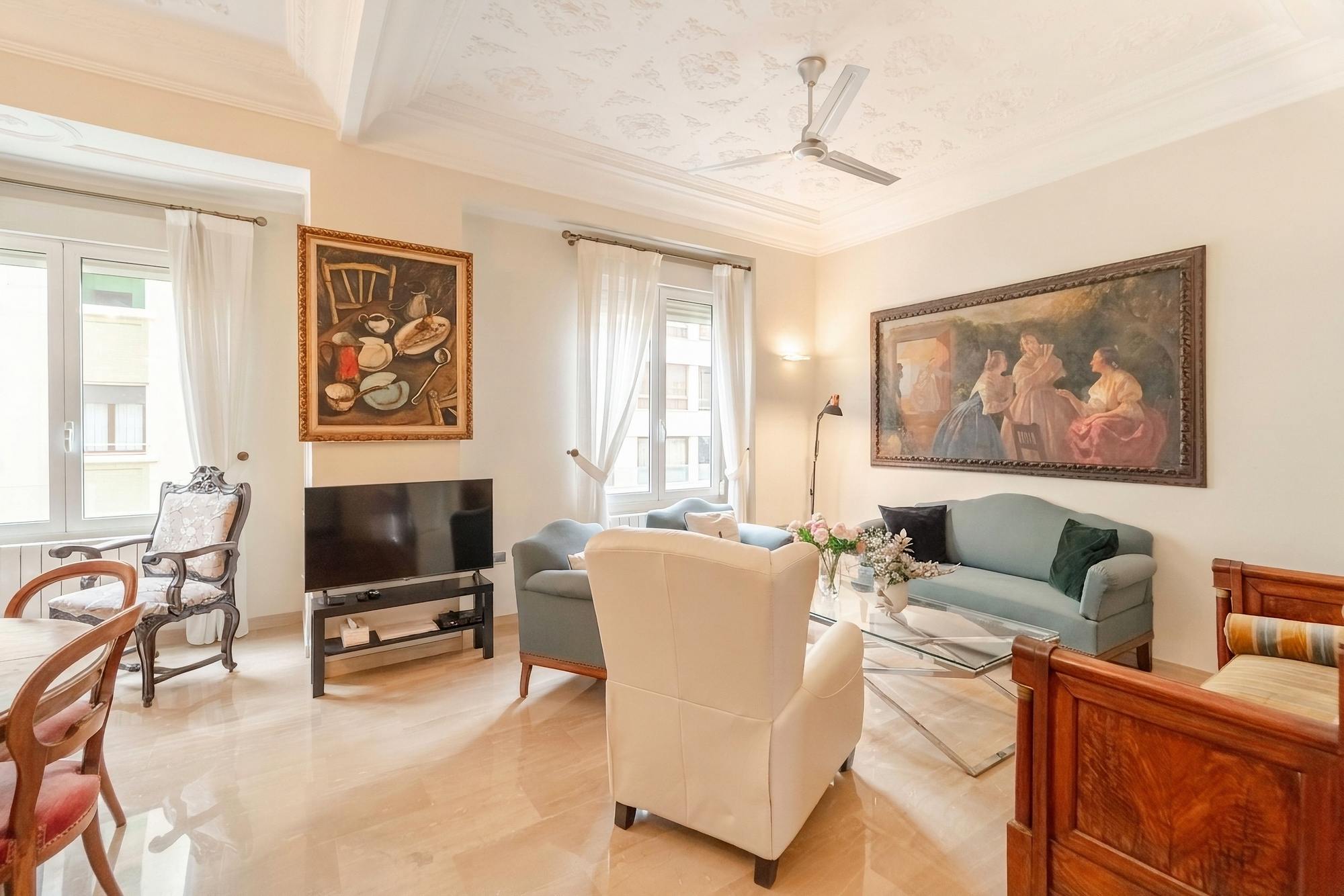 living - Piso de 130m² en venta en Gran Vía, Valencia - gallery - 10