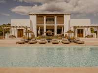 living - Casa / villa de 800m² en venta en Santa Gertrudis - gallery thumbnail - 2