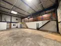 logistics - Activités / Bureaux À Louer - gallery thumbnail - 1