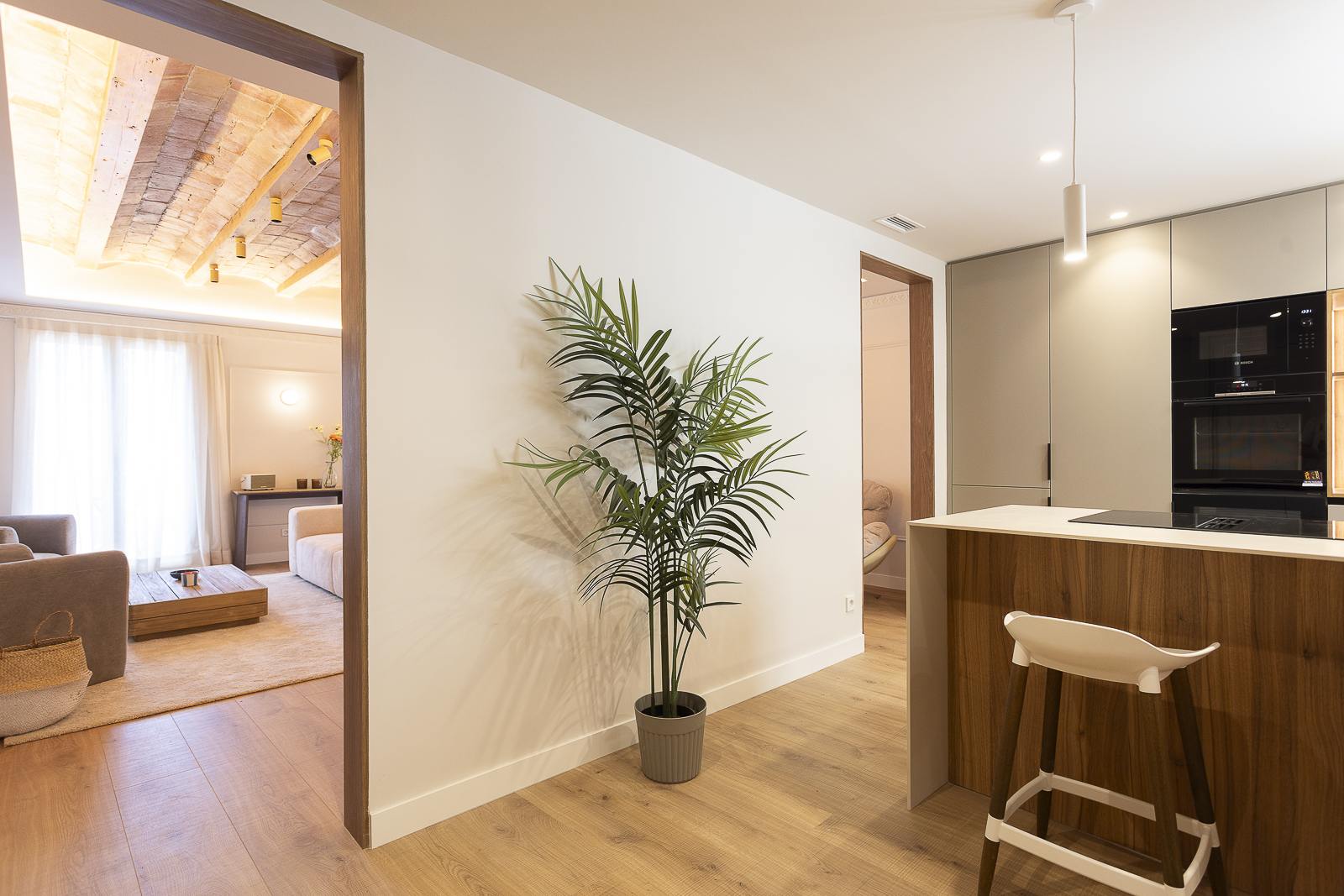 living - Piso de 141m² en venta en Eixample Izquierdo, Barcelona - gallery thumbnail - 8