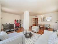 living - 105m² apartment for sale in Eixample Right, Barcelona - gallery thumbnail - 9
