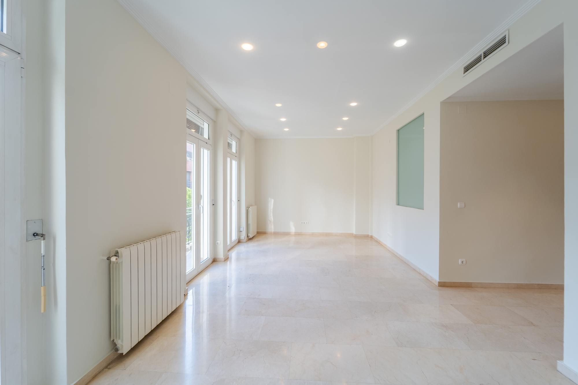living - Piso de 113m² en alquiler en El Pla del Remei, Valencia - gallery thumbnail - 6