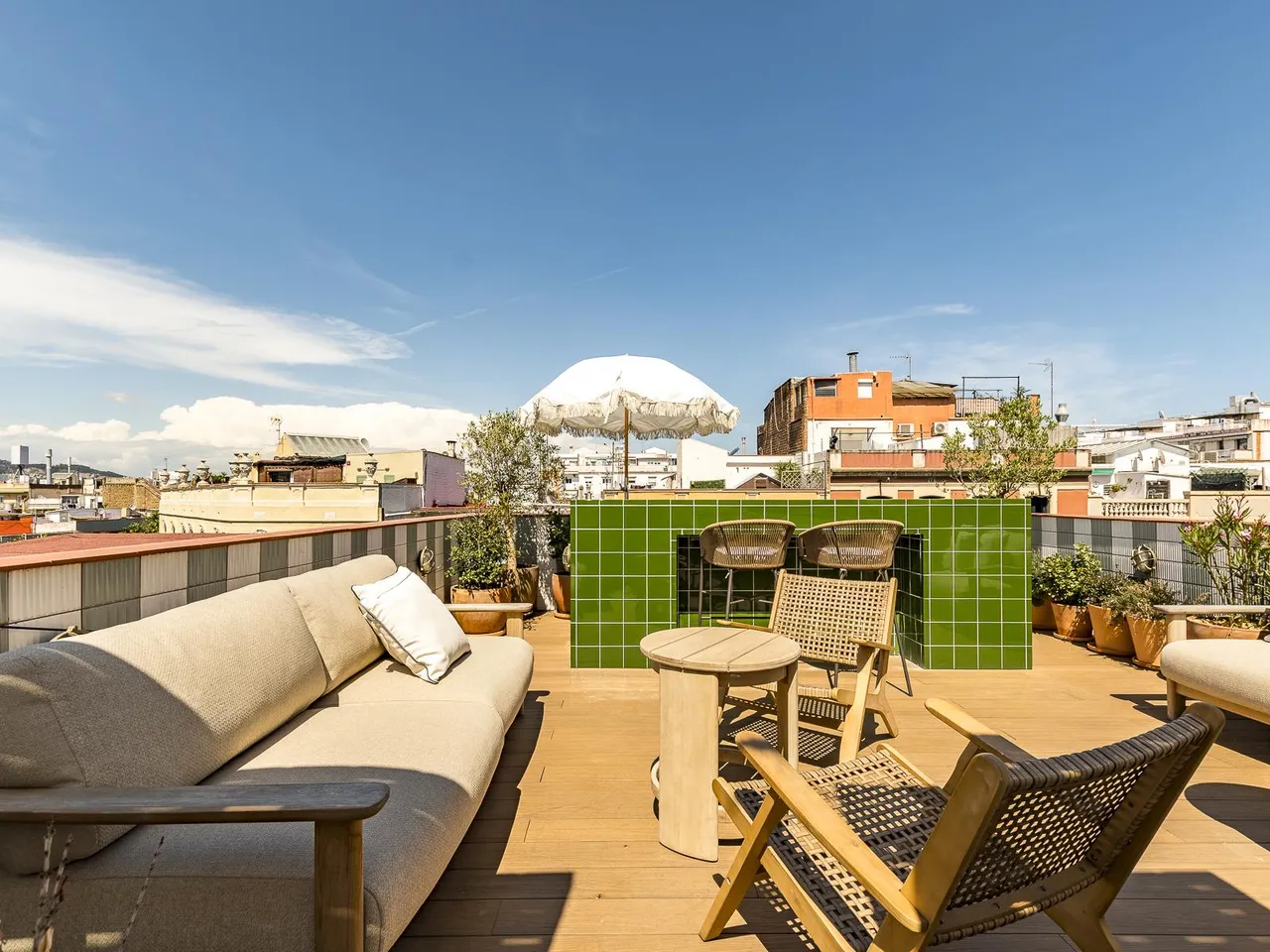 living - Viladomat Boutique Lofts - gallery - 4