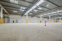 logistics - Logistics Warehouse For Rent - gallery thumbnail - 2
