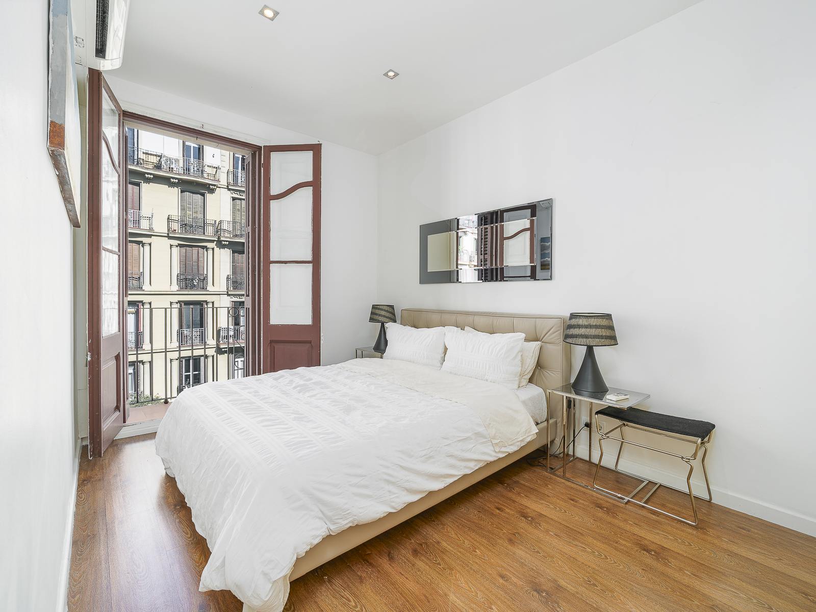 living - Piso de 69m² en venta en Fort Pienc, Barcelona, Barcelona - gallery thumbnail - 4