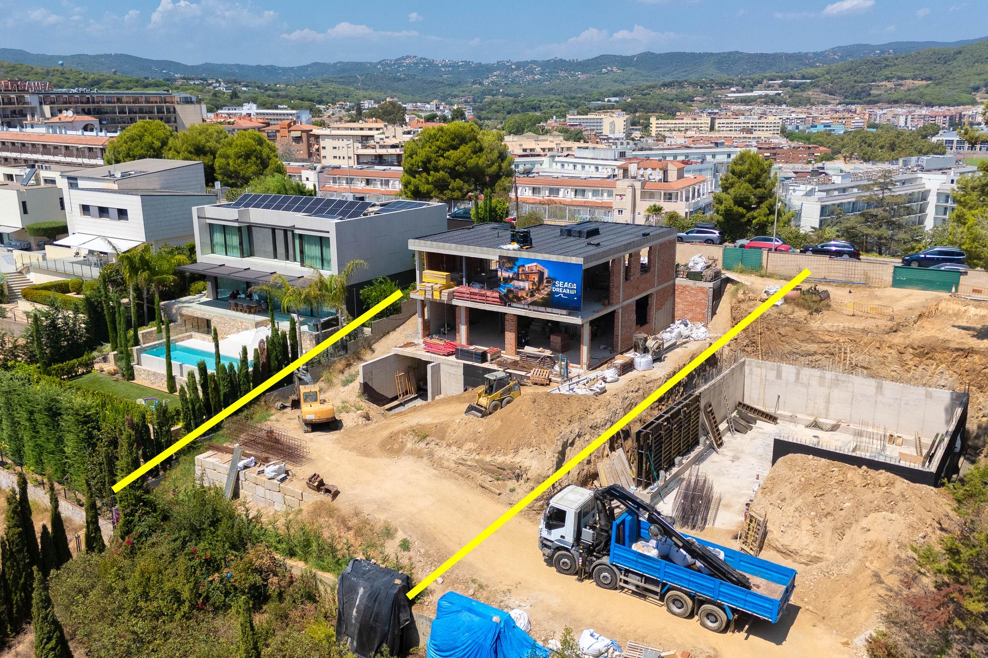 living - Parcela de 361m² en venta en Lloret de Mar, Costa Brava - gallery thumbnail - 5