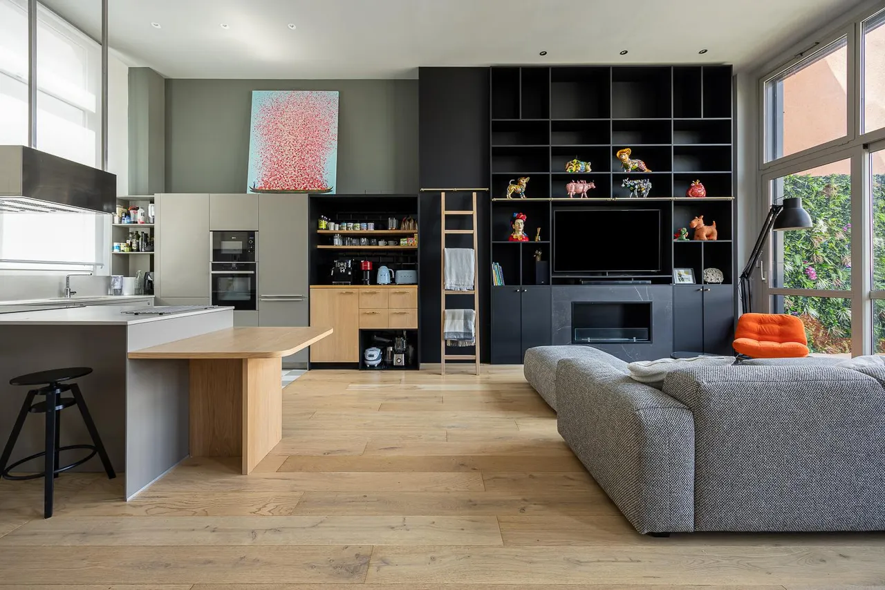 living - 130m² penthouse for sale in Eixample Left, Barcelona - gallery - 3