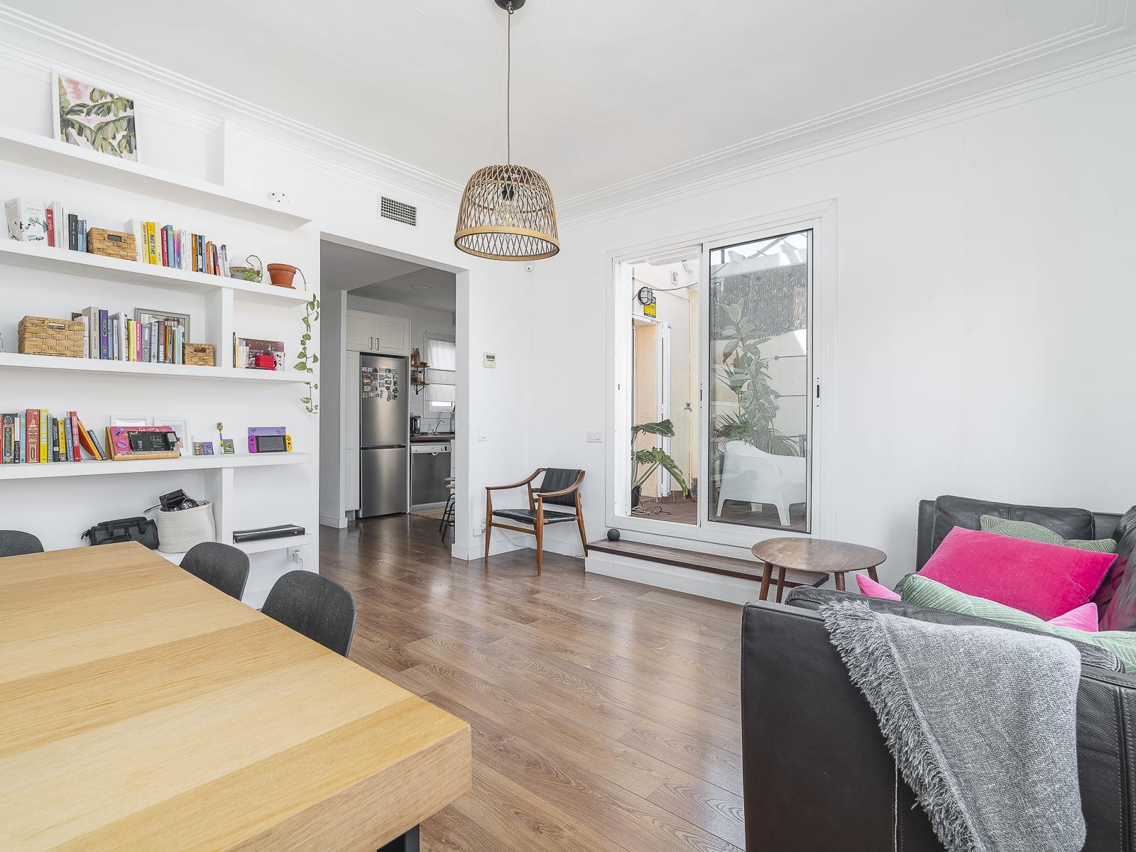 living - Ático de 88m² con 13m² terraza en venta en Eixample Derecho - gallery - 7