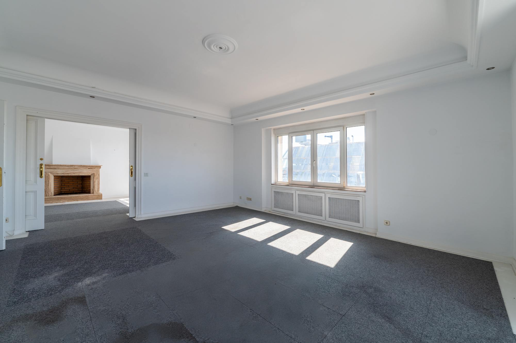 living - Piso de 235m² en venta en El Viso, Madrid - gallery thumbnail - 5