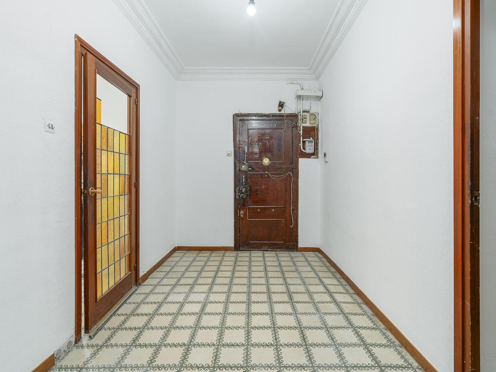 living - 105m² apartment for sale in Eixample Right, Barcelona - gallery thumbnail - 9