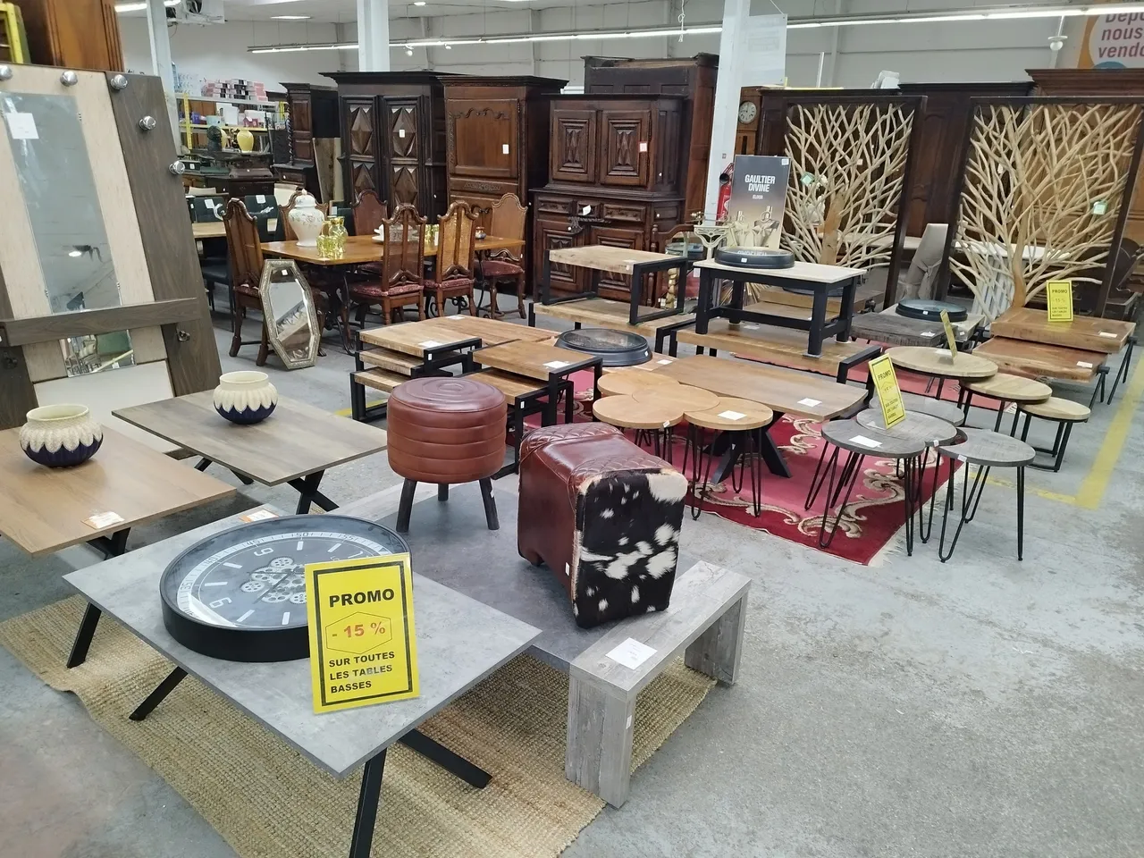 retail - Local Commercial À Louer - gallery - 2