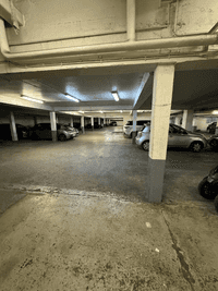 logistics - Activités / Bureaux À Louer - À Vendre - gallery thumbnail - 2