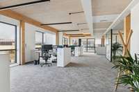 logistics - Light Industrial Premises / Offices For Rent - gallery thumbnail - 7