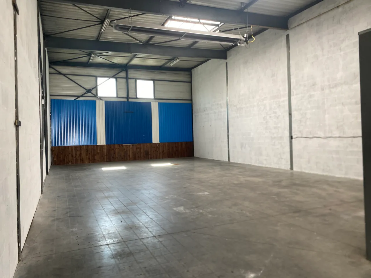 logistics - Activités / Bureaux À Louer - gallery - 8